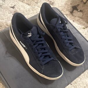 Gently Worn Blue Pumas